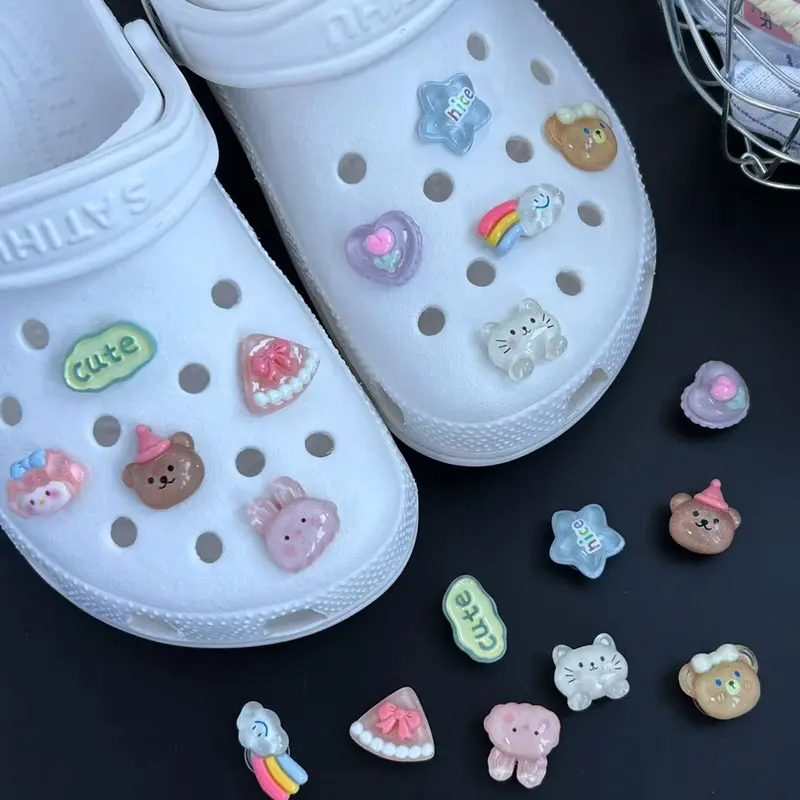 Cute Cartoon Heart & Star & Animal Design Shoe Decoration, Fashionable Shoes Decorations for Clogs, Croc Charms, Shoes DIY Accessories for Women & Girls, Shoe Embellishment Set, Shoe Charms Set, Decorative Shoe Accessories