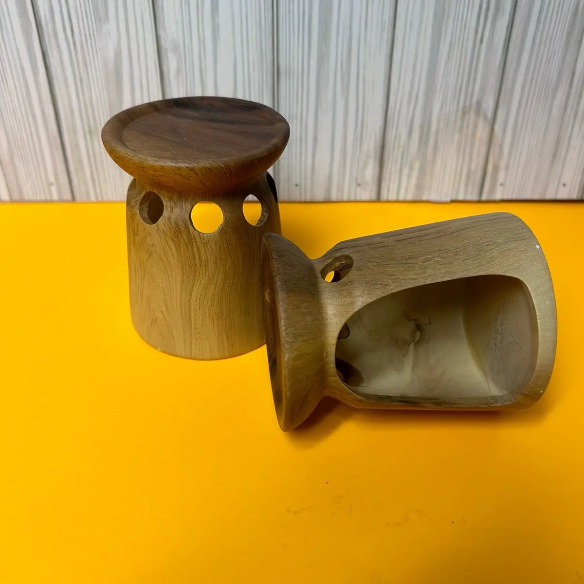 Ceramic tealight warmer