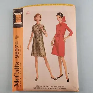 McCall's 9537 Vintage Sewing Pattern Women's Dress in Two Versions Size 16½