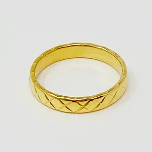 TD Collection 18K Gold Plated Cluster Ring Fashionable Eternity Trendy Style Quilted Inlay Design Made Durable Alloy Material