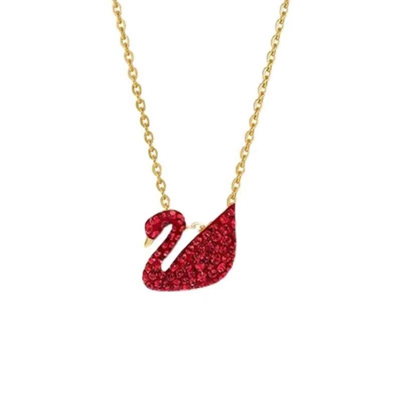 Elegant Swan Necklace with Sparkling Beating Heart Crystal, Luxury Fashion Clavicle Necklace for Women