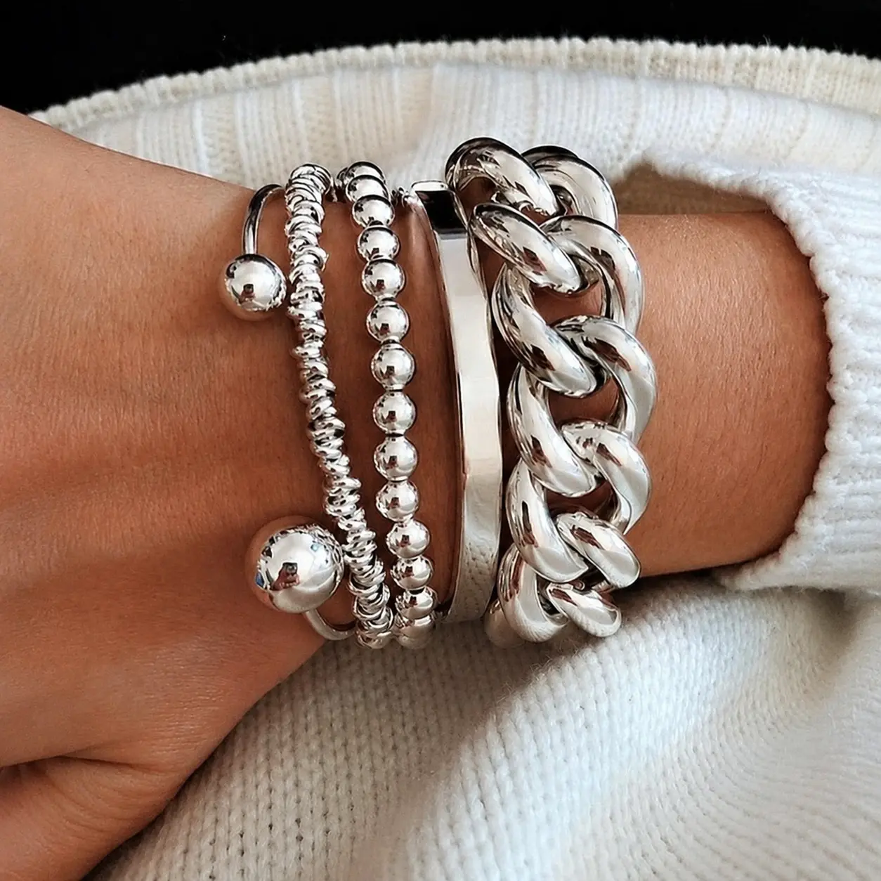 5-Piece Fashion Chain Style Open Cuff Bracelet Set, Stackable Design Cuban Chain Bracelet,  Adjustable Jewelry for Daily Wear and Parties, Chain Link, Suitable for Men and Women, Fashionable Jewelry Accessories