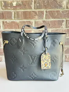 Pre-owned Louis Vuitton Leather Shoulder Bags Neverfull Wild at Heart Monogram Empreinte Giant MM	 Black 43782