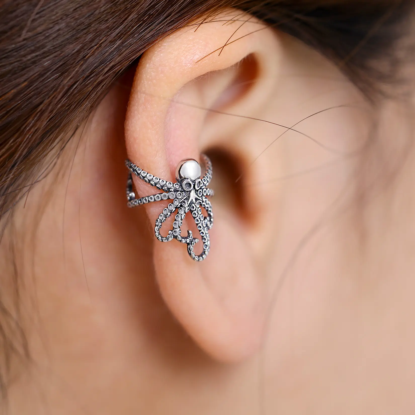 FaithHeart Vintage Octopus Cuff Earrings - Stainless Steel Punk Non-Piercing Earrings Jewelry for Men and Women