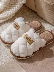 Women's Striped Label Patched Design Plush Slippers, Casual Soft Comfortable Home Slippers, Warm Slippers for Indoor & Outdoor Use for Women & Girls