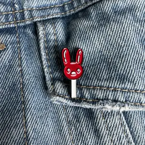 Conejo en Lollipop Pin