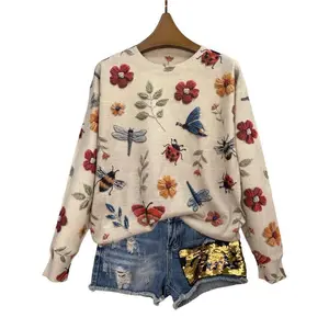 Women's lightweight fully printed sweater with 3D insect and flower patterns, casual round neck long sleeved top suitable for all seasons, comfortable clothing, sportswear, women's clothing