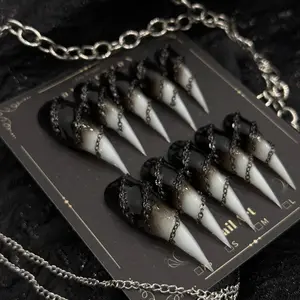 Handmade False Nails, Glossy Acrylic Nails, Acrylic Fake Nails, Gradient 3D Chain Design, Dragon Claw Long Nail Tips, European Style Cat Claws, Ready-To-Wear