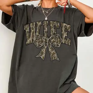 Wife Camo Bow T-Shirt, Camouflage Scalloped Monogram Shirt, Stylish Old School Camo Bow Design, Unisex Casual Wife Shirt, Huntin Tee for Men, Women