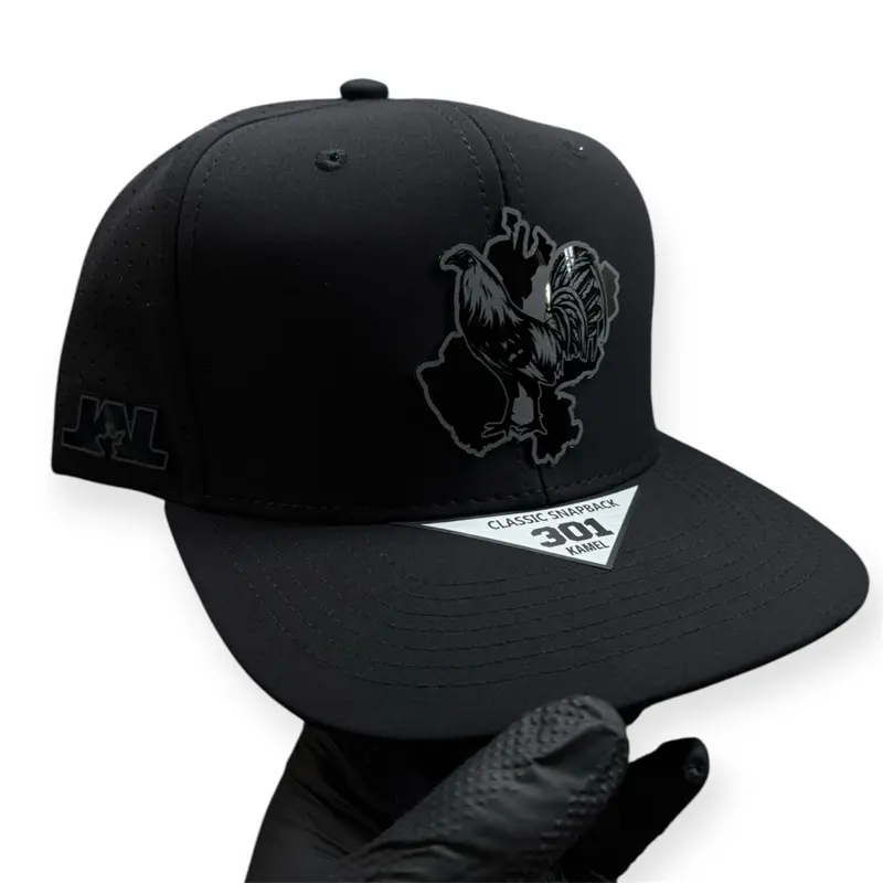 Unisex Black Gallero Jalisciense Snapback Baseball Cap - Premium Polyester Headwear, Adjustable Animal Pattern, Classic Fit, Red Undervisor, Stealth Design, Rooster Patch, Monochrome, Ideal for Streetwear, Daily Use, Premium Headwear
