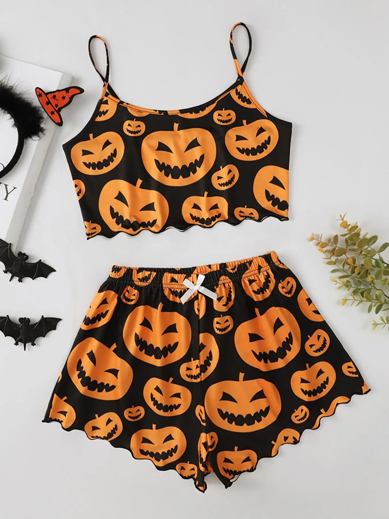 Two-Piece Set Women's Halloween Theme Pumpkin Print Bow Front Pyjama Set, Cute Pajama Set, Summer Clothes Women, Comfortable Lettuce Trim Camisole & E