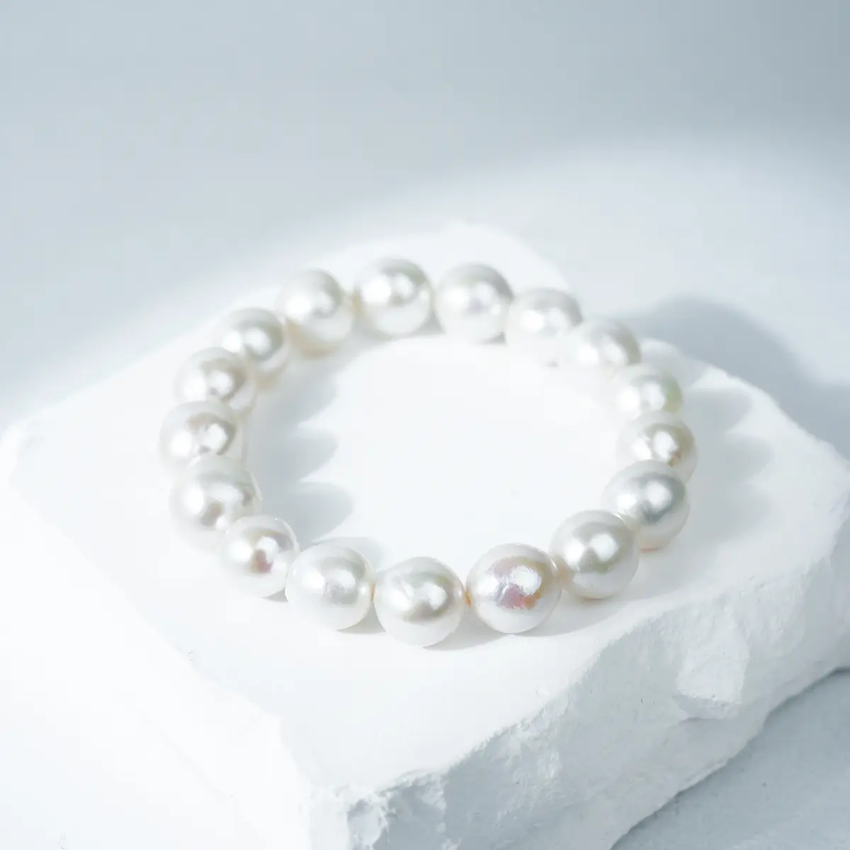 【Mike】LYC024-18 10-11mm Fresh Water Pearl bracelet- Elegant and Versatile Jewelry for Everyday Wear for birthday/anniversary/holiday /retirement/ graduation presents