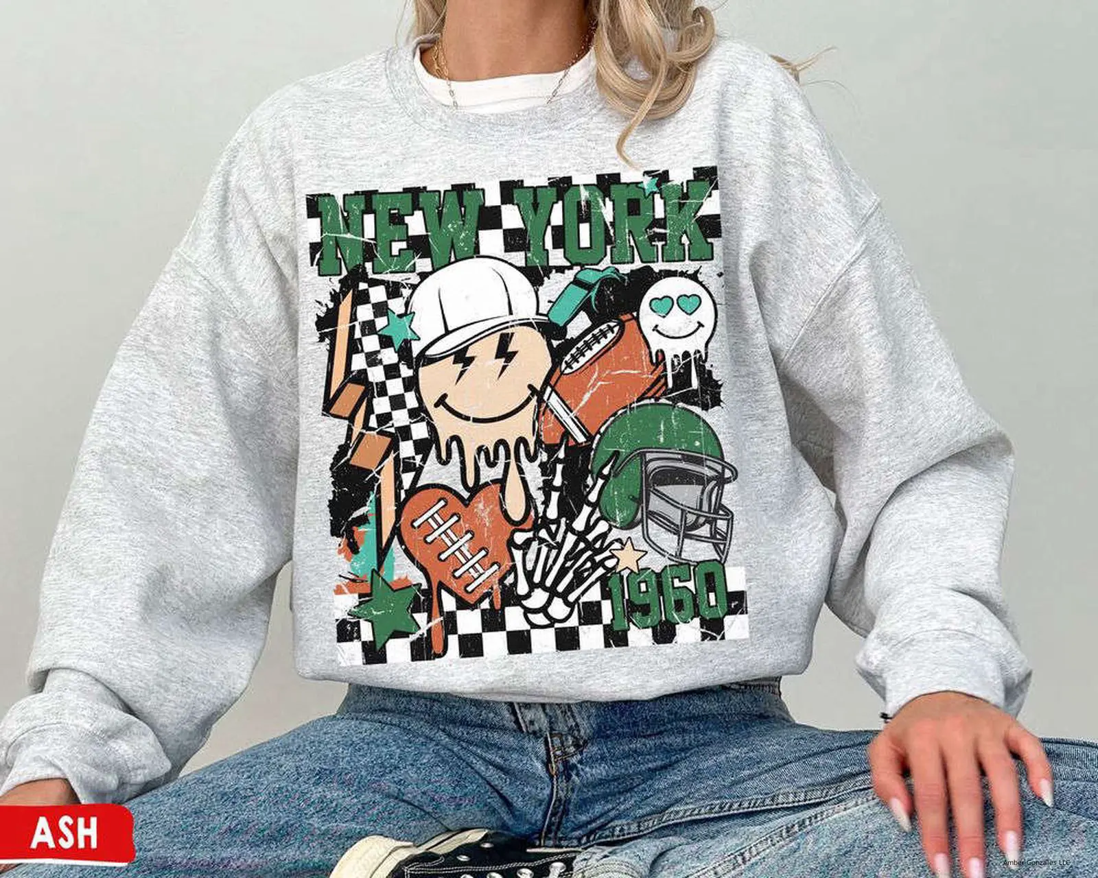 New York Football Crewneck Sweatshirt \ T-Shirt, Vintage Jets Sweatshirt, Retro Groovy New York Footbal Game Day, Jets Gift, Sunday Football