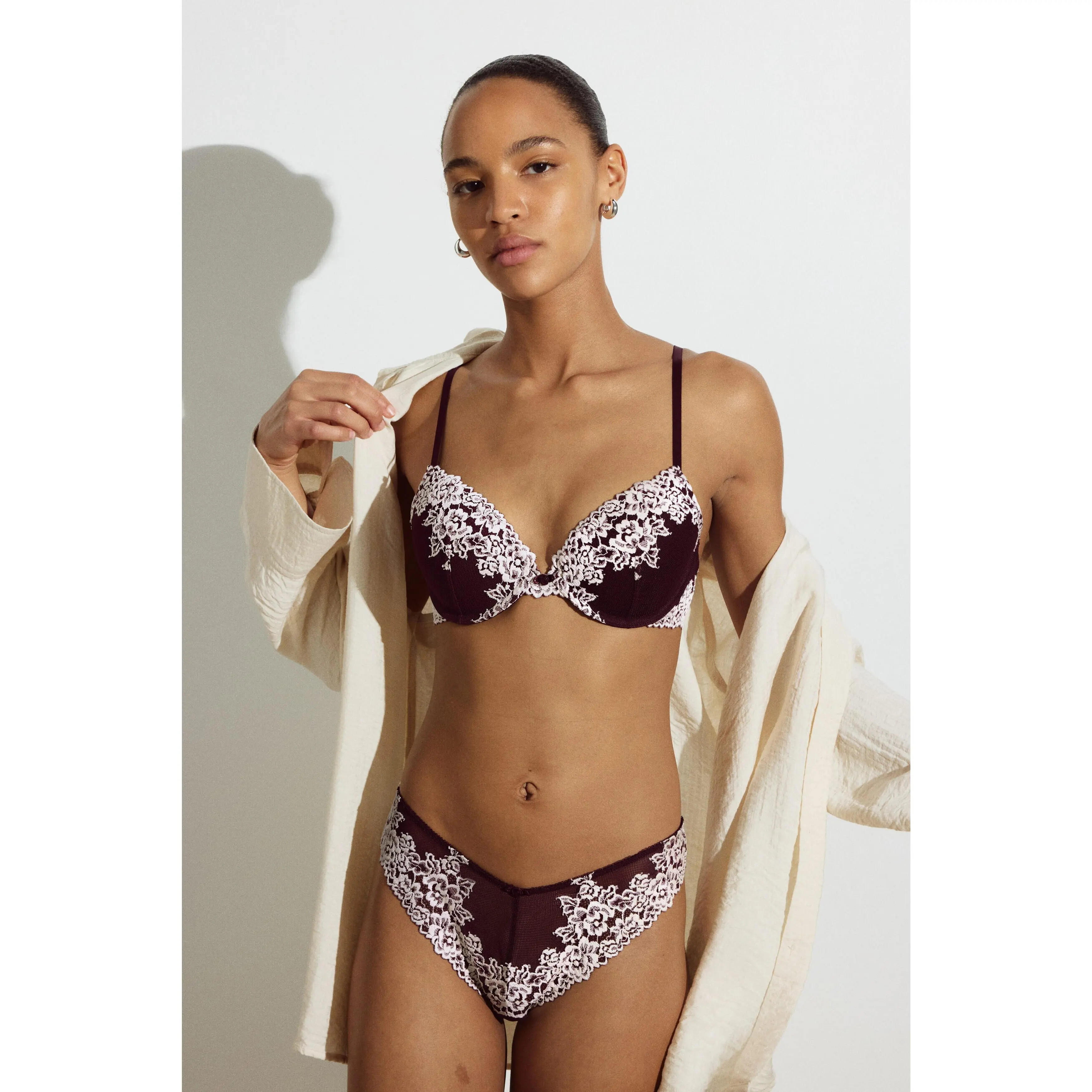 H&M 2-pack lace Brazilian briefs
