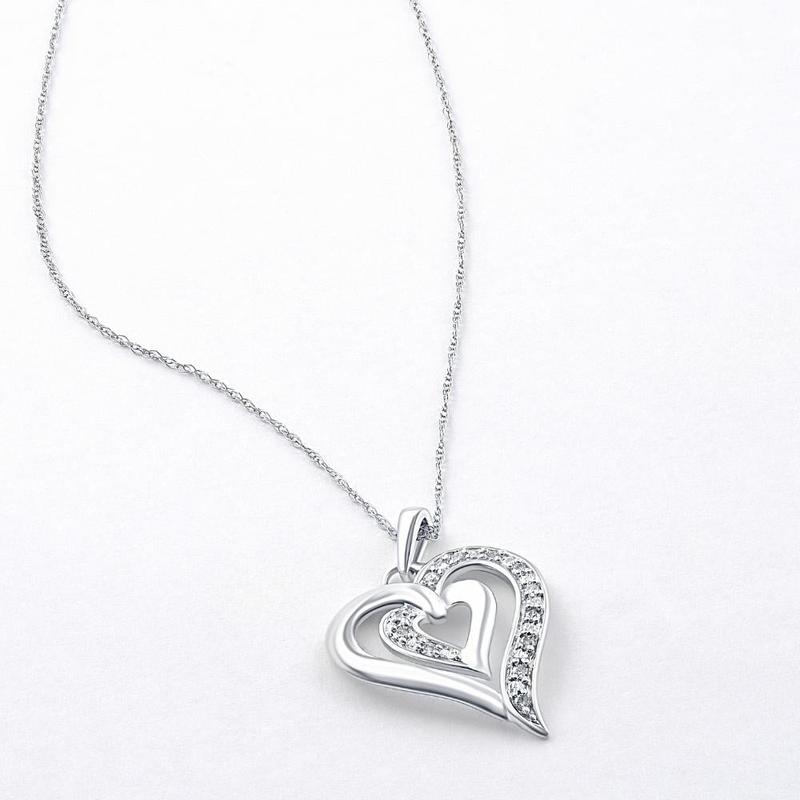 10K White Gold 1/10Ct TW Real Diamond Heart Pendant Necklace