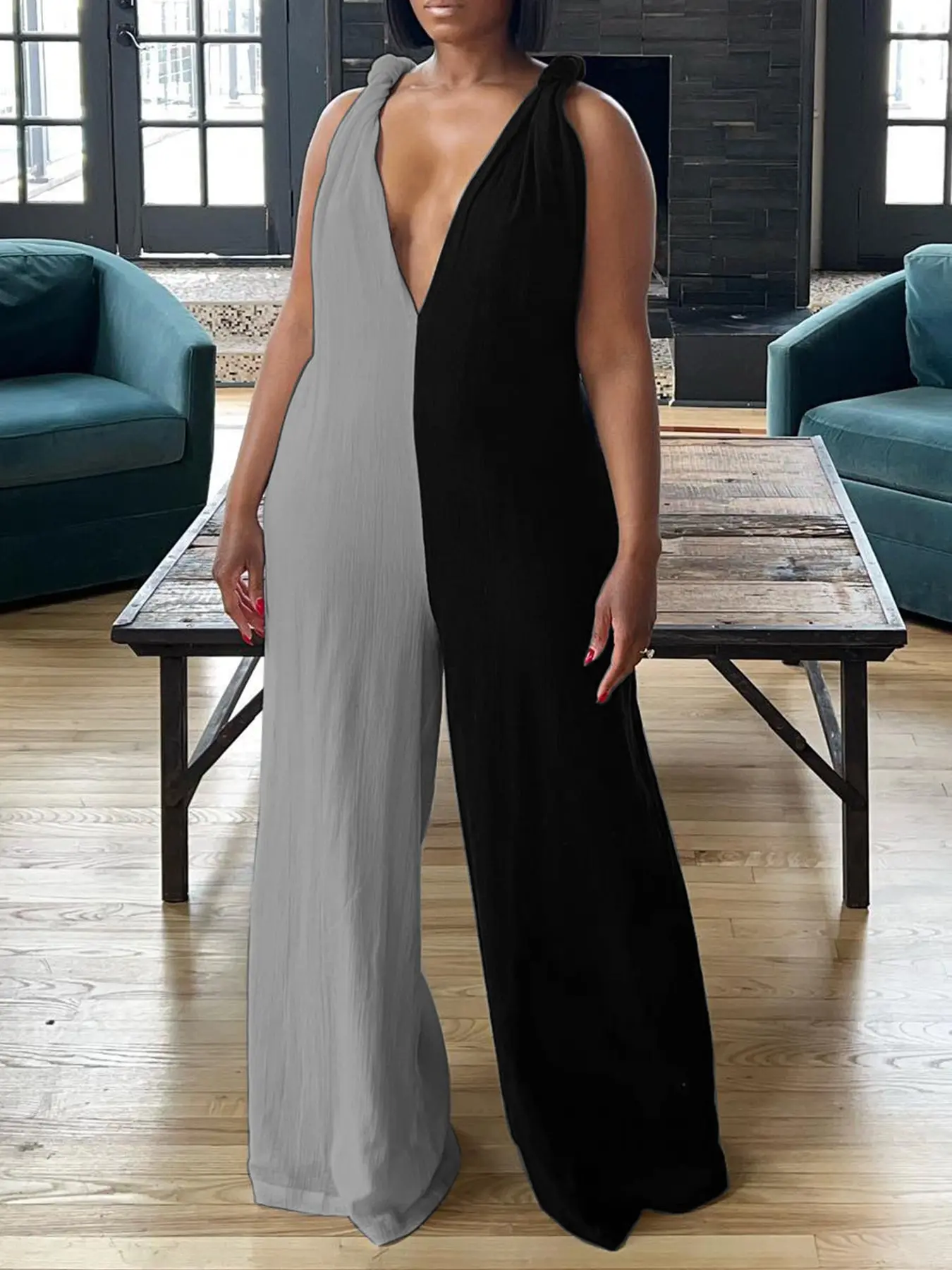 Women's Colorblock Deep V Neck Jumpsuit, Stylish, Casual and Comfortable Design, Perfect for Beachwear and Pool Wear