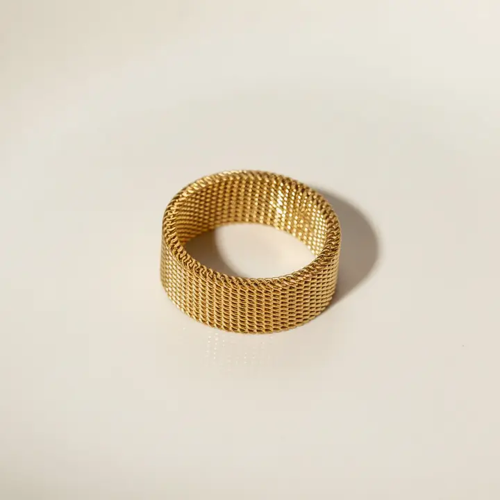 Gracie Ring