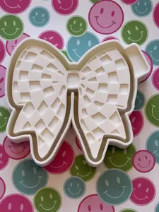 Checkered Bow Freshie Mold & 3D Printed Mold Housing Option