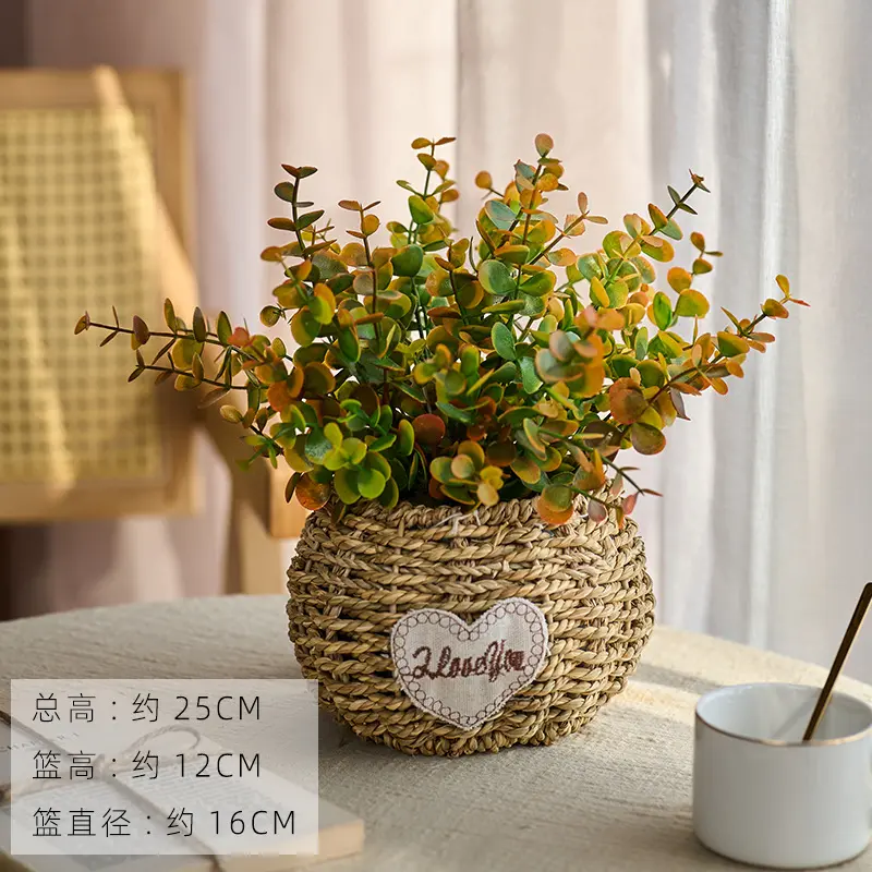 3 autumn eucalyptus + round basket