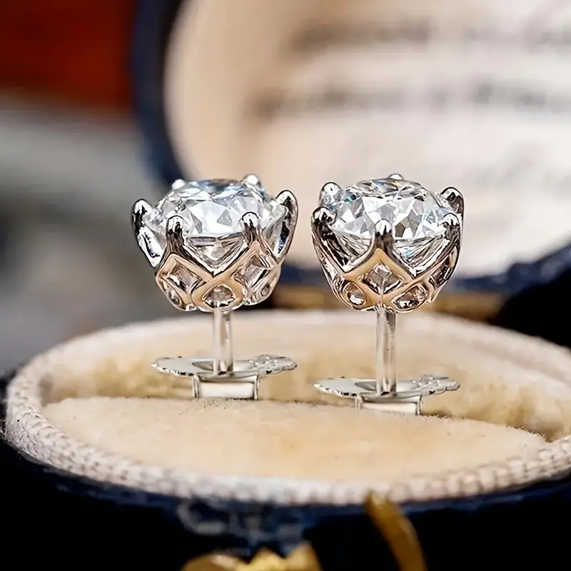 925 Sterling Silver Moissanite Halo Stud Earrings - Elegant Luxury Design, Unisex Adult Gift-Ready Jewelry for Daily Wear, Adults, All Seasons, Cute Luxury Halo Design, Metal