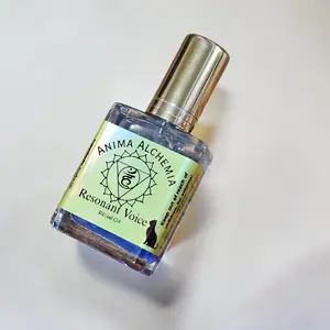 Throat Chakra Ritual Oil – Resonant Voice 15ml Anointing Oil for Expression, Truth & Public Speaking