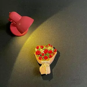 Cute mini bouquet refrigerator magnet, compact rose bouquet kitchen office storage cabinet decoration, fun and beautiful plant potted magnet, wonderful holiday gift, graduation gift, Valentine's Day gift