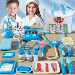 Family Doctor Role-Playing Toy Set, Realistic Medical Playset, Pretend Doctor Kit, Full Hospital Props, Ages 3+, No Battery Needed, Parent-Child Interaction