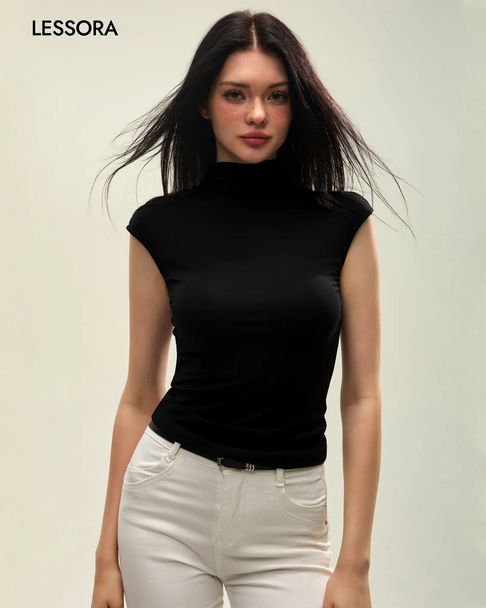 LESSORA Women's Sleeveless Turtleneck Top Slim Fit Basic
