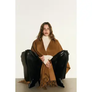H&M Wool-blend cape