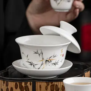White porcelain tea bowl with lid in mutton fat jade finish, large size, for home use, ceramic kung fu tea set, single tea infuser