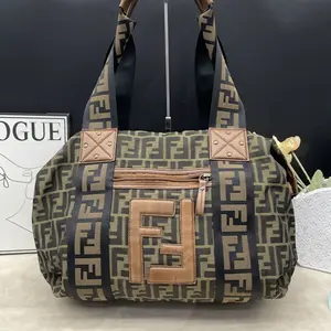 Pre-owned FENDI Canvas Shoulder Bags 7.8'' R1439 Shoulder Bag C10141956733 0409 T1 Qiqi