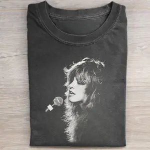 Vintage Stevie Nicks Graphic Tee - Goddess of Pop Shirt - 70s Rock Merch - Queen of Rock & Roll Shirt - Stevie Nicks Concert Merch - Rock Legend Tribute - Top Menswear Womenwear