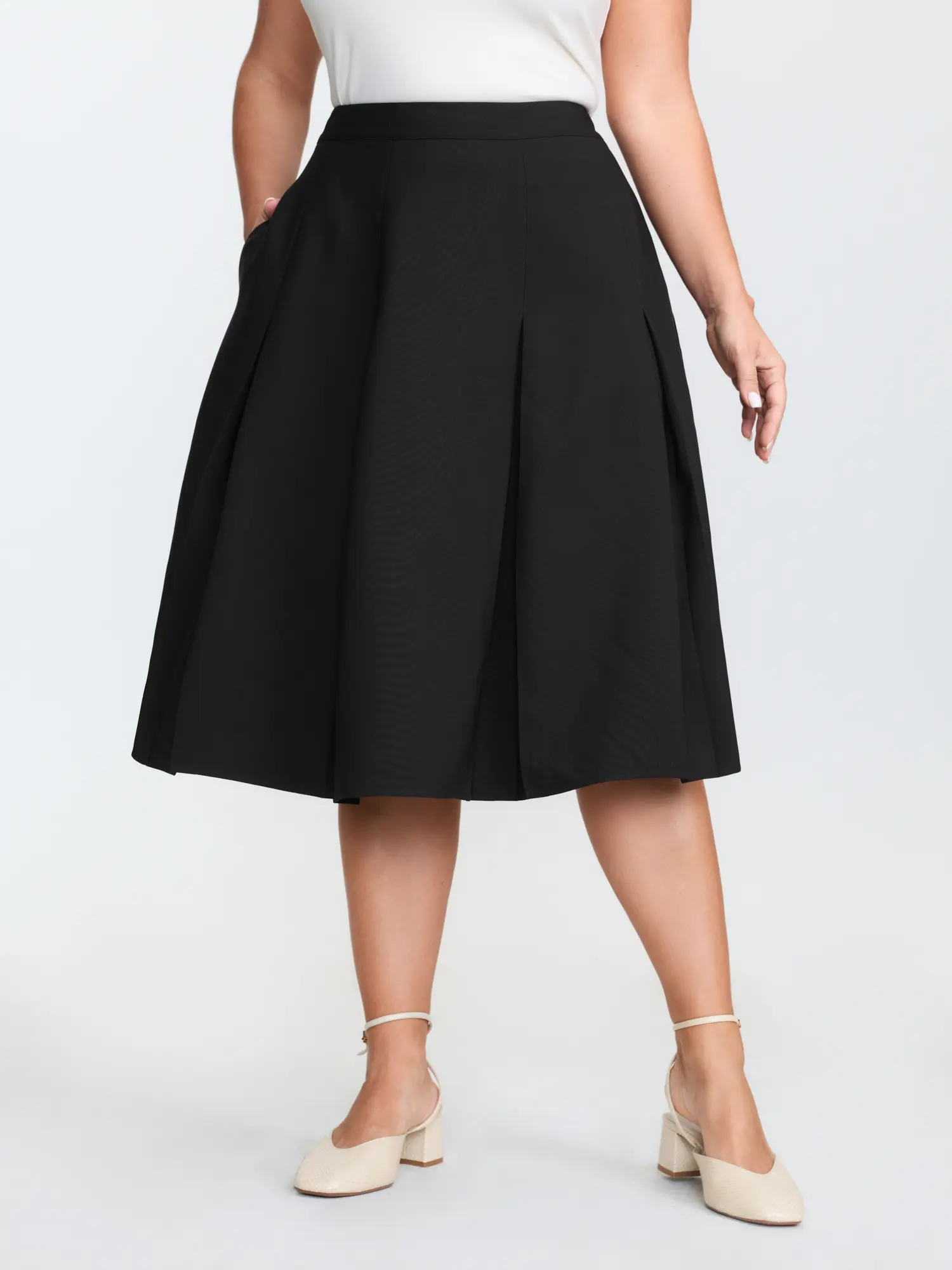 BloomChic Women's Plus Size Minimalist Spandex Pleated Midi Skirt - Stretchy A-Line Bottoms with Fitted Waist, Pockets, Breathable Fabric Garment for Summer, Skirts For Women, Midi Skirts