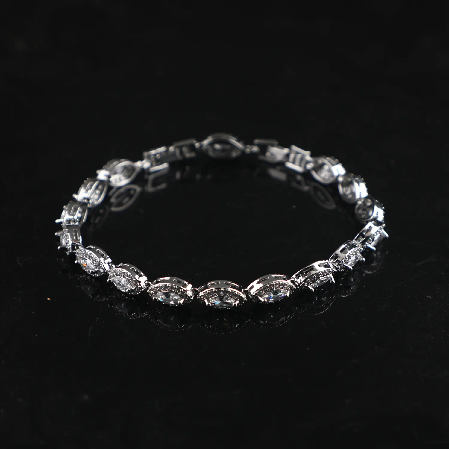Adjustable 7 8 Inch Cubic Zirconia Bracelet for Men Women, 5A+ Zircon Gemstone Brass Jewelry, Elegant Everyday Wear Fashion Gift