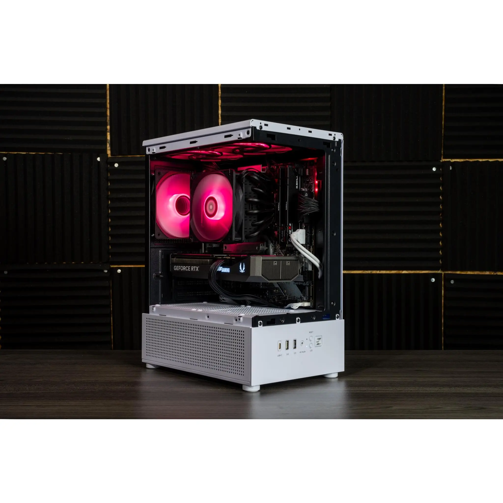 Fighter Glass Mid-Tier Aesthetic Top-Class Gaming Desktop Computer