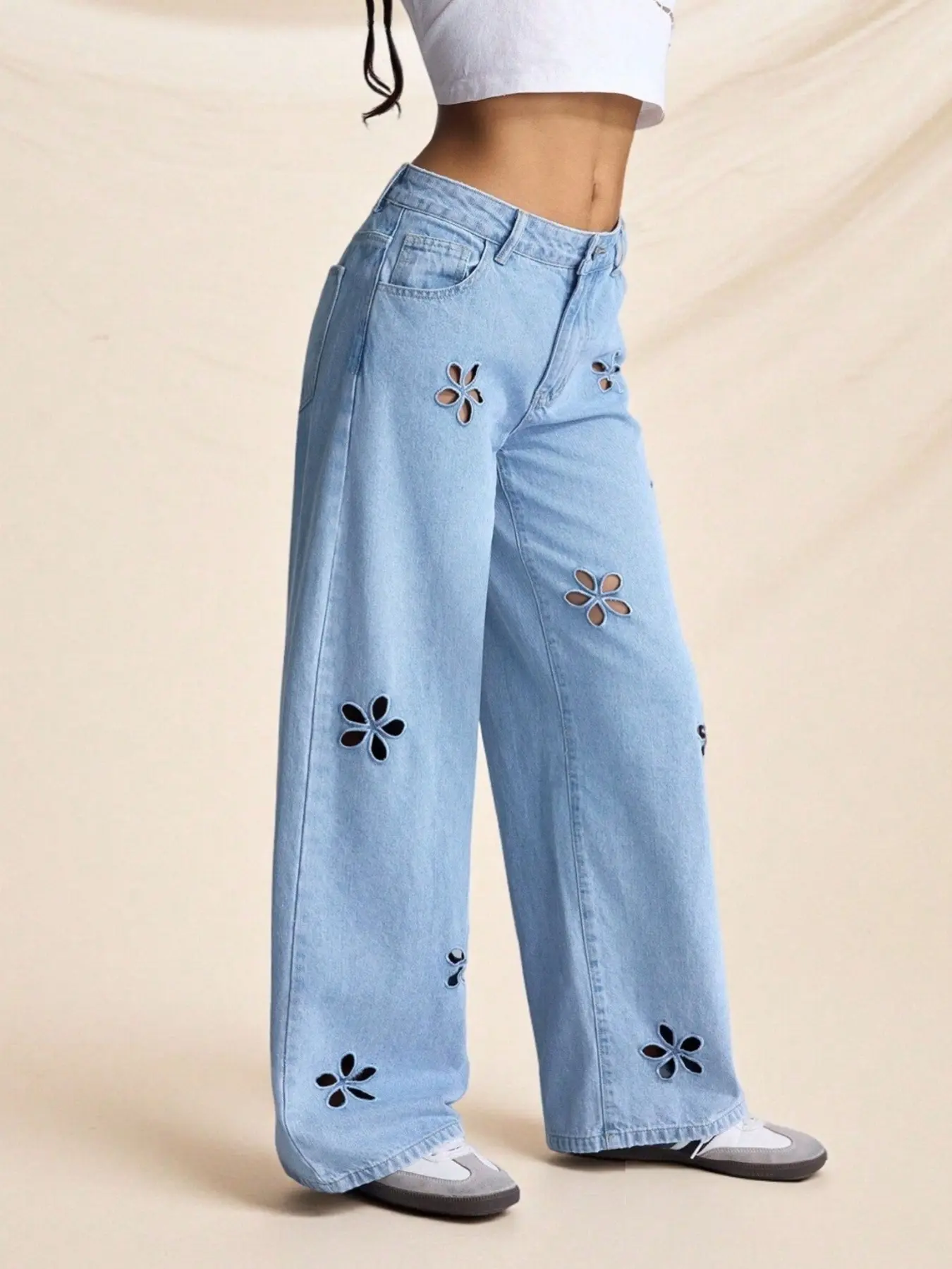 Women's High Waist Light Washed Denim Wide Leg Pants, Floral Embroidered Hollow Out Design, Loose Straight Fit Jeans Embroidery Flower Womenswear Relaxed Fit Jeans