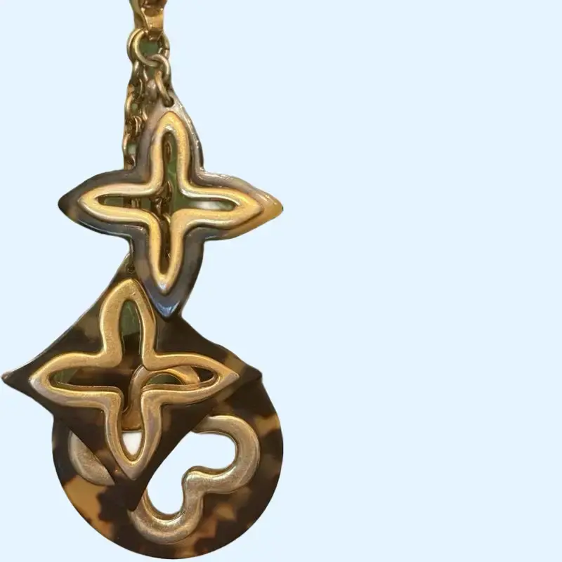 Pre-owned Louis Vuitton Metal Luggage accessories Monogram Bag Charm