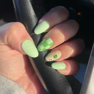 Checkered and Smiles Press on Nails - Green and White Checkered Design with Smiley Face Detail