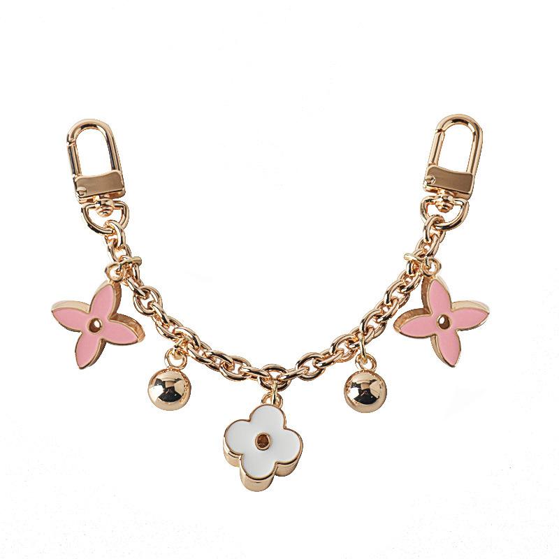 Black and White Pink Lucky Clover&Golden Ball&Fox Pendant Bag Decorative Chain, Valentine's Day Gift, Mother's Day Gift Fashion Accessories Charm