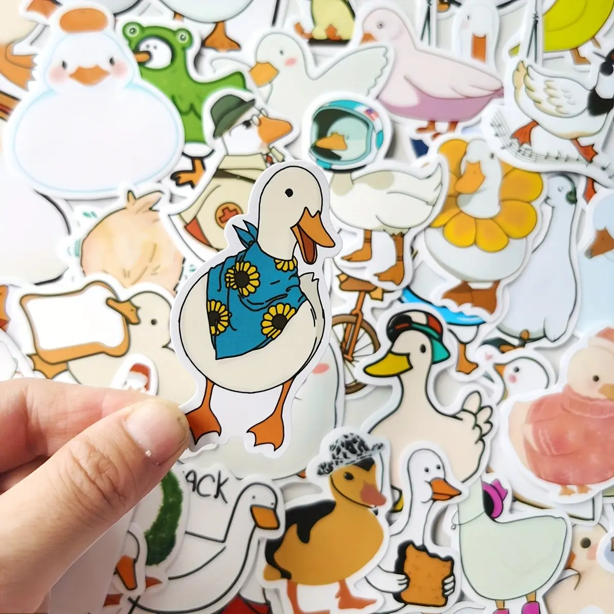 50 Cute Duck Creative Cartoon Stickers, DIY Phone Case Guitar Waterproof Decals, Contemporary Style, No Ca Prop 65 Warning