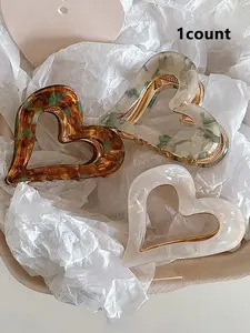 Fashion Hollow Out Heart Shaped Hair Claw, Casual and Versatile Claw Clip for Women & Girls, Elegant All-match Fashion Accessories for Daily Wear Transparent Clips