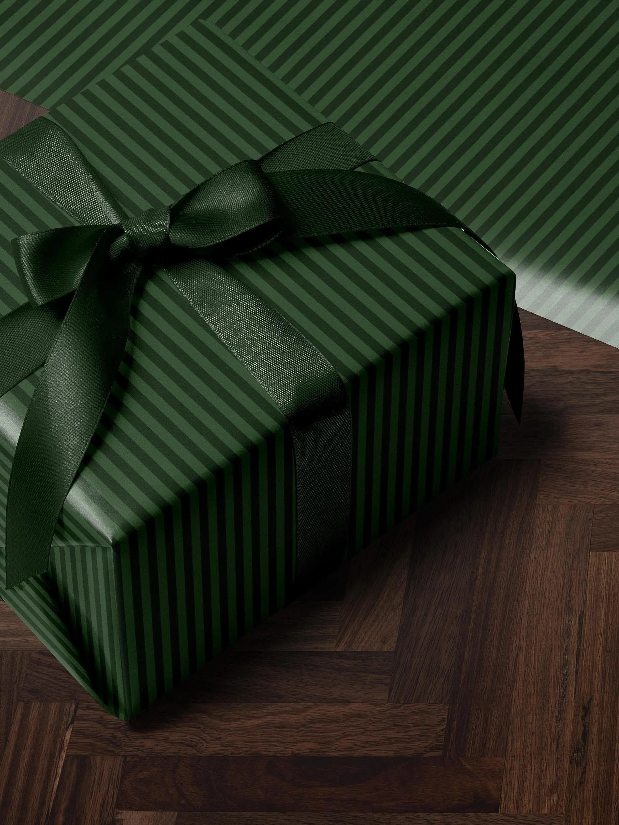 Evergreen Striped Wrapping Paper Holiday Gift Wrap Christmas Party Gift Idea Festive Decor Christmas Present Idea Green Wrapping Paper Roll