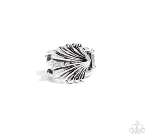 Seashell Side White Ring