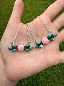 Kingman Turquoise and Pink Conch Sterling Silver Bar Necklace