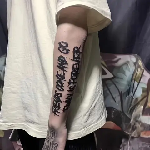 Men's Large Herbal Fake Tattoo Stickers - 6 Sheets/Set A, 1 English Font + 5 Random Styles, 7-15 Days Long-Lasting, Realistic Look, All Skin Types, Everyday Use, Multiple Sets Option, Adults' Arm Application