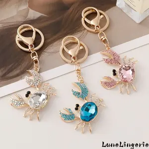 Lune Crystal Crab Keychain Sparkly Rhinestone Crab Charm Pendant Fashion Metal Key Ring for Bag Decoration Multiple Colors Available