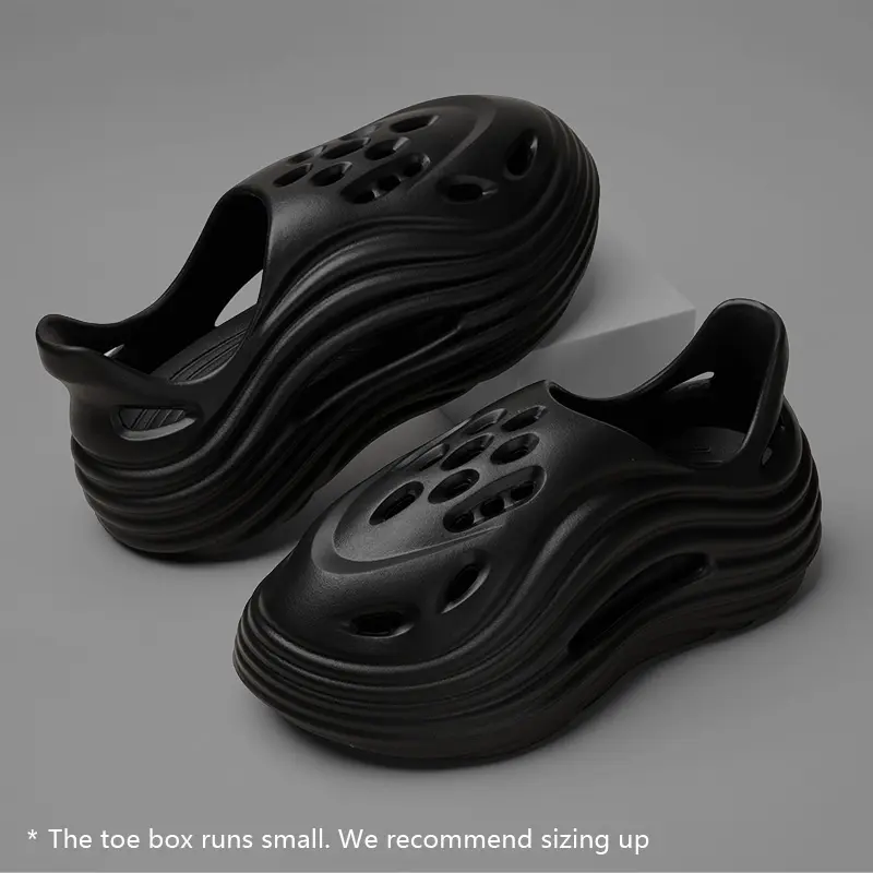 Men\'s Lightweight Foam Runner Non Slip Cloud Slides Black Red Sandal Shoes Amazon.com | Alpine Swiss Gabe Men main image 4