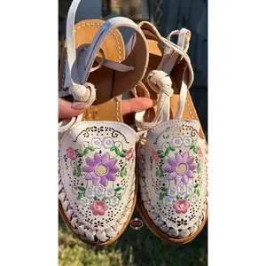 Rosaura Natural- Embroidered Lace Up Huaraches Footwear Flat