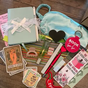 Spicy Reader Bookish Gift Set