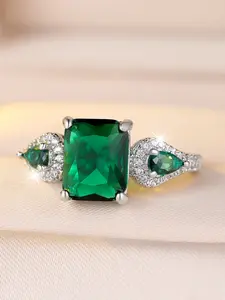 Luxury Green Rectangle Ring - Fashion Engagement Rings for Women & Girls, Sparkling Zircon Inlay, Synthetic Zirconia Inlay Stackable Rings, Perfect for Weddings & Daily Wear Valentine's Day Gift
